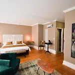 Charme 19 Couette-café 4*