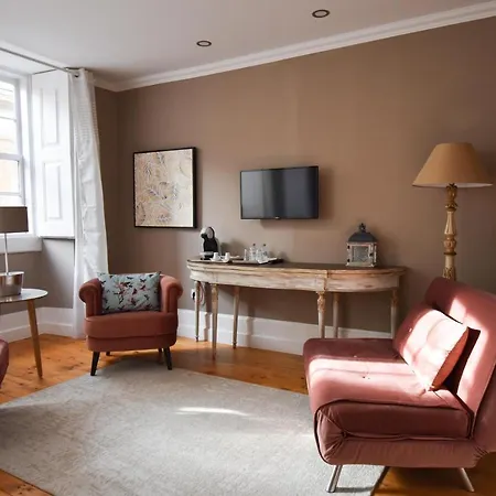 ベッド・アンド・ブレックファスト Charme 19 コインブラ