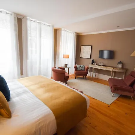 Charme 19 Bed & Breakfast 4*