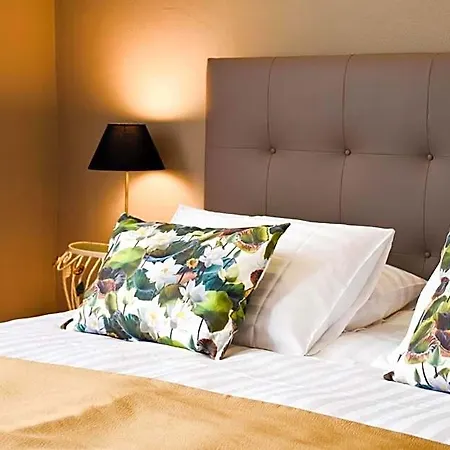 Charme 19 Bed & Breakfast